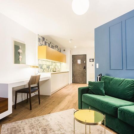 Apartment Old Town Halicka Street By Nearto Krakow Bagian luar foto