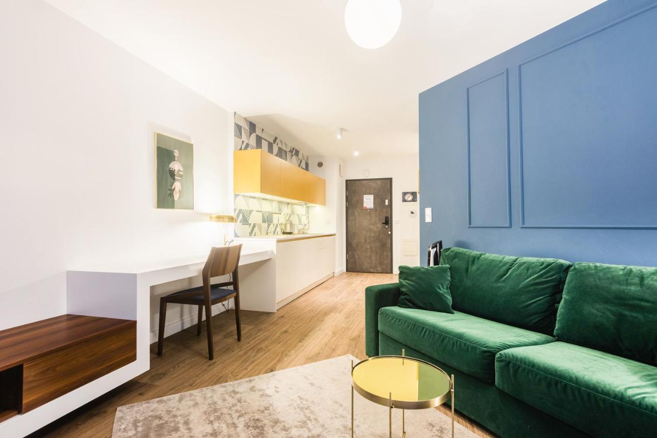 Apartment Old Town Halicka Street By Nearto Krakow Bagian luar foto