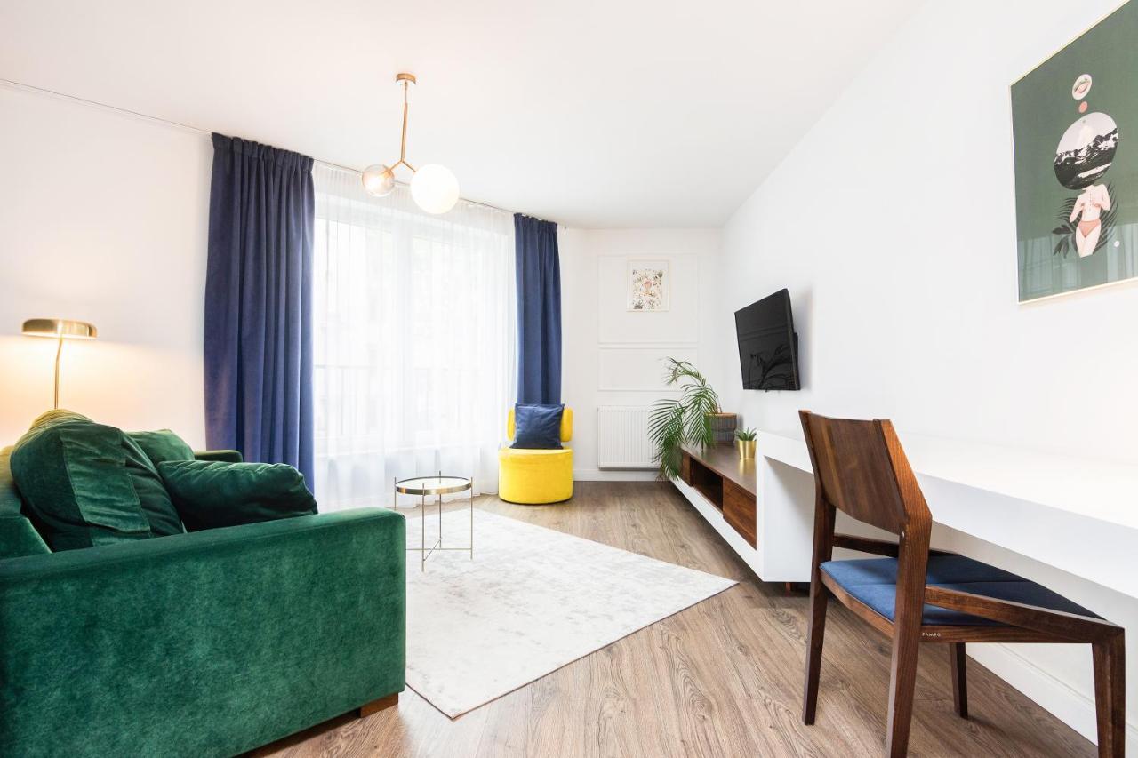 Apartment Old Town Halicka Street By Nearto Krakow Bagian luar foto